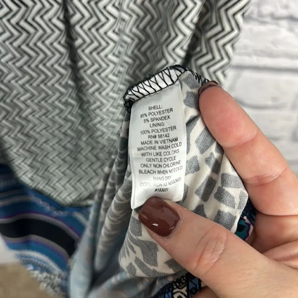 London Times Collection Patterned Maxi Dress Size Large - Picture 8 of 8